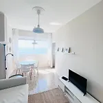 Апартаменти Sunset 10 - Fronte Mare Санремо